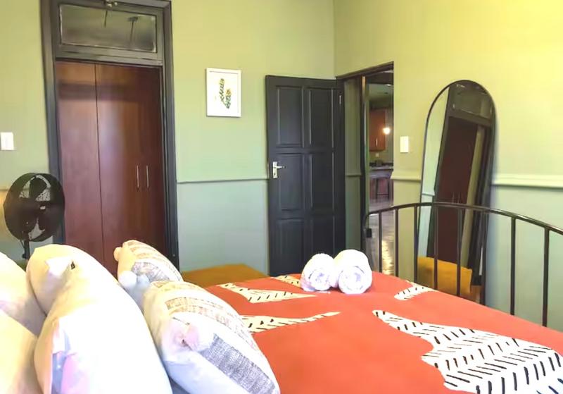 2 Bedroom Property for Sale in Somerset West Western Cape